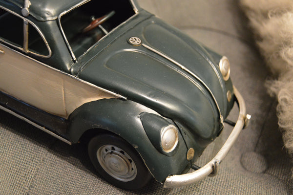 VW Bilmodell med Skidor & Kälke - 36,5 cm